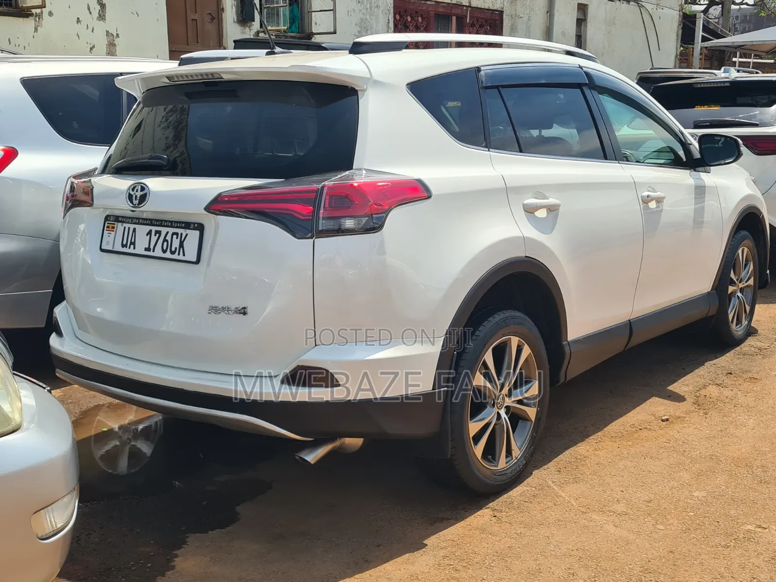 Toyota RAV4 2010