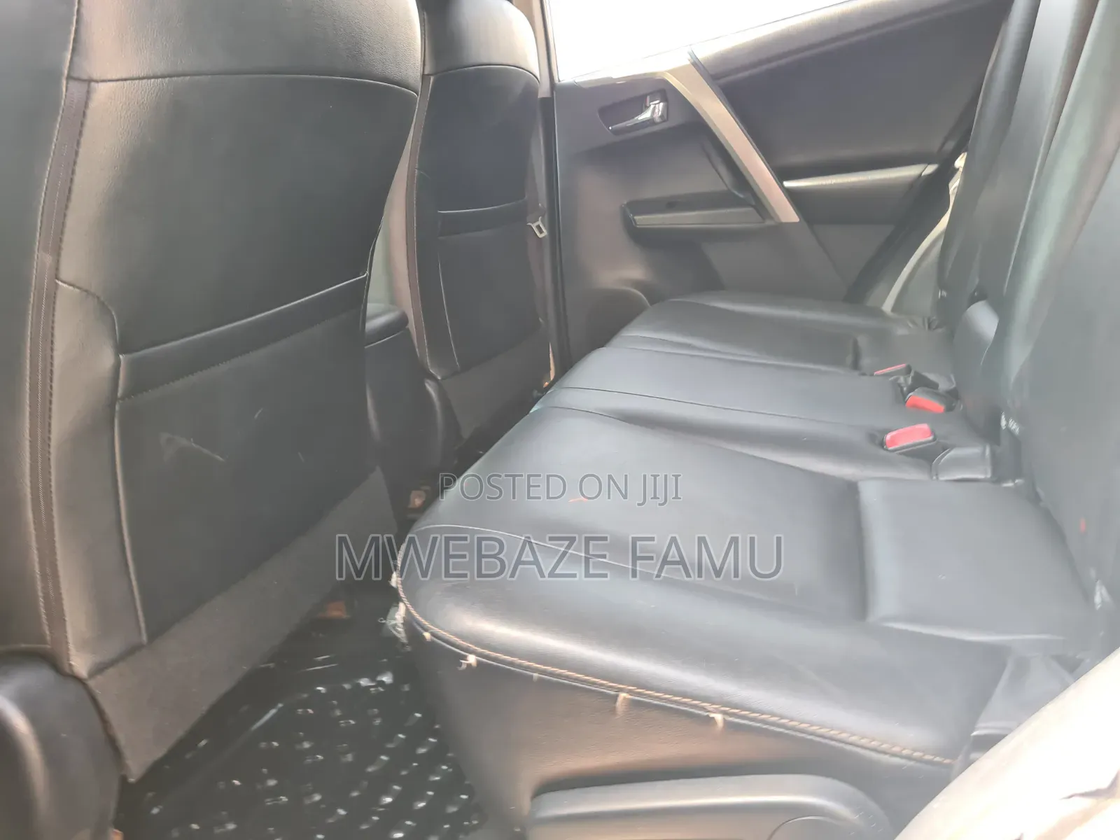Toyota RAV4 2010
