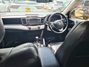 Toyota RAV4 2010