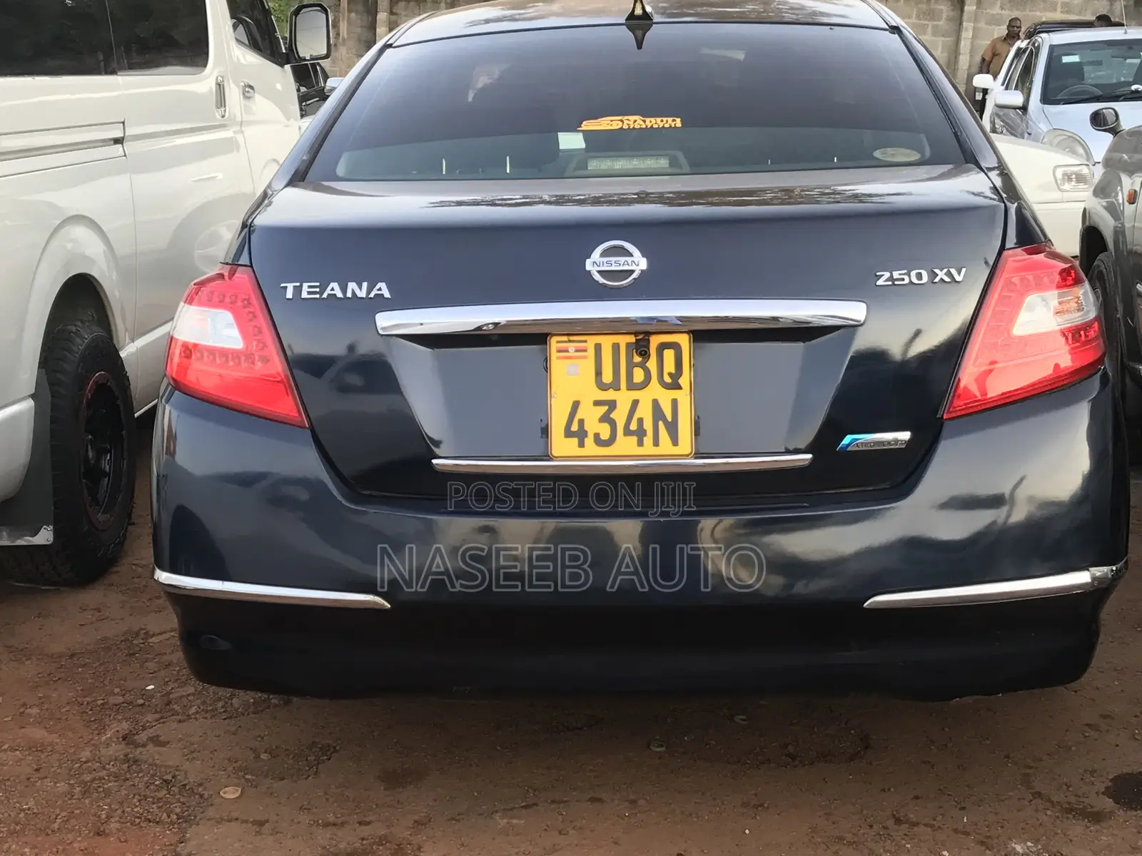Nissan Teana 2010 Blue