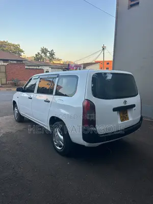 Toyota Probox 2002 White