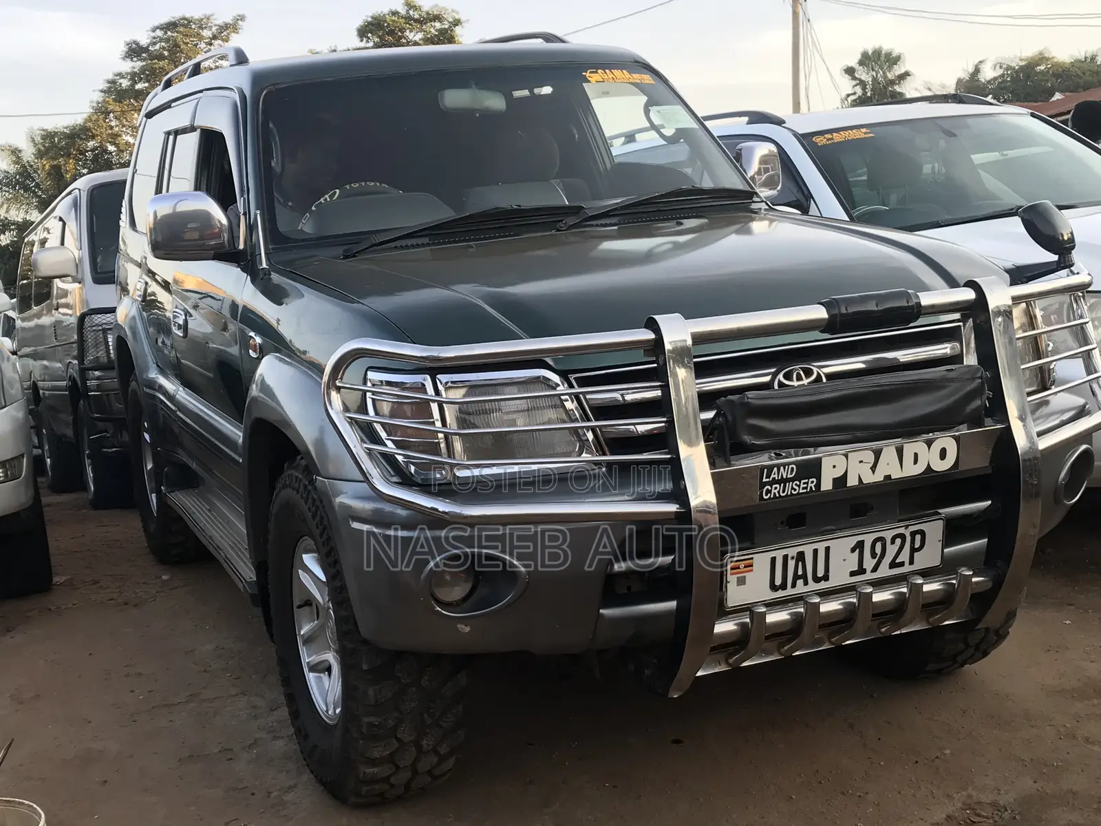 Toyota Land Cruiser Prado 2000 Green