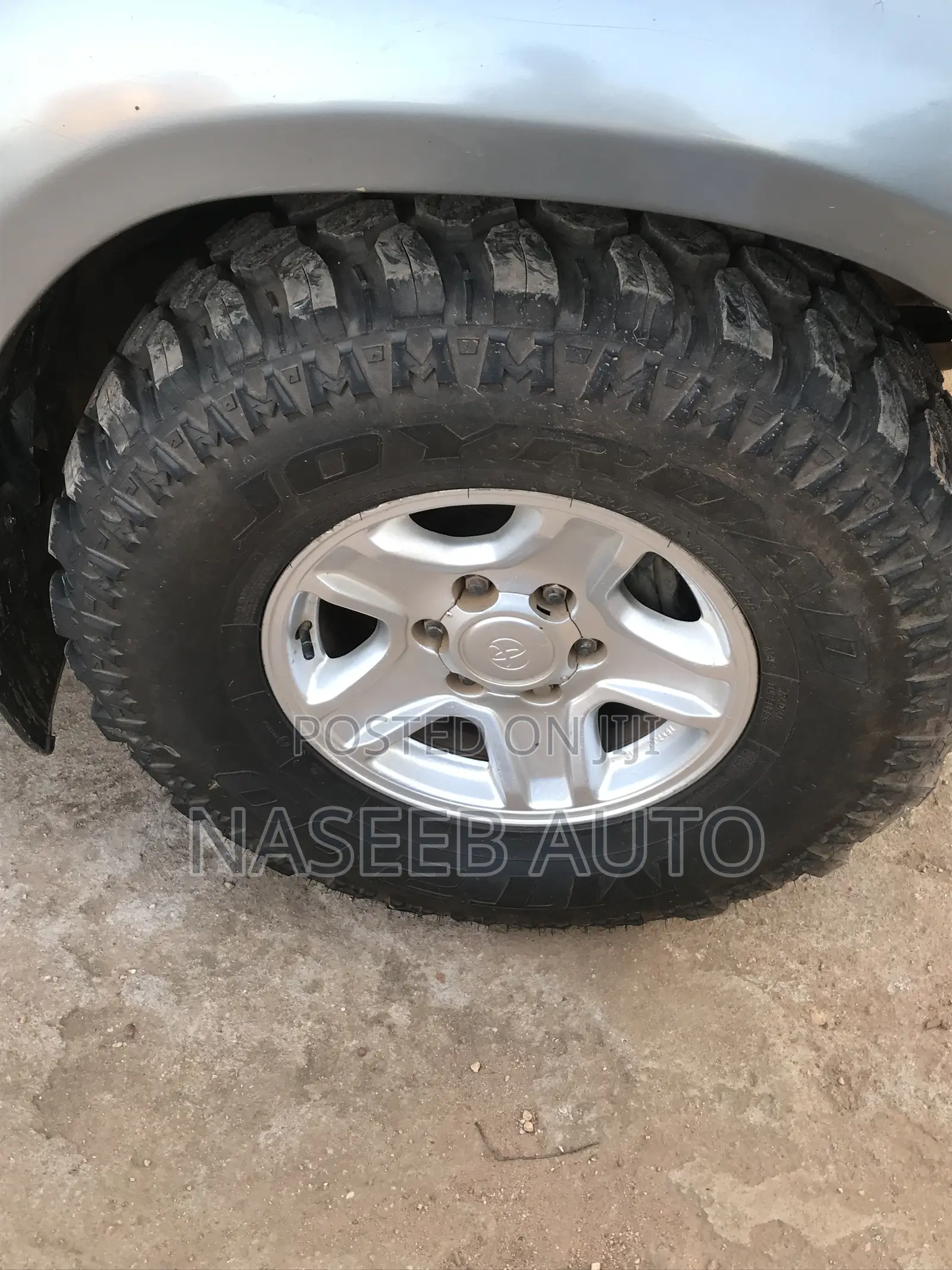 Toyota Land Cruiser Prado 2000 Green