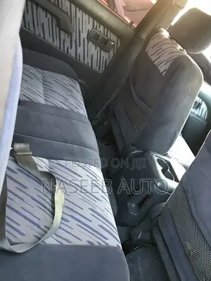 Toyota Land Cruiser Prado 2000 Green