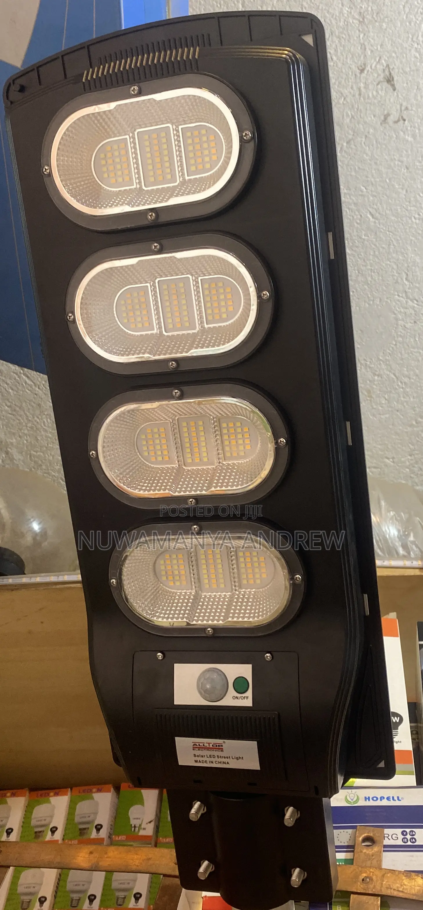 200w Alltop Solar Street Light