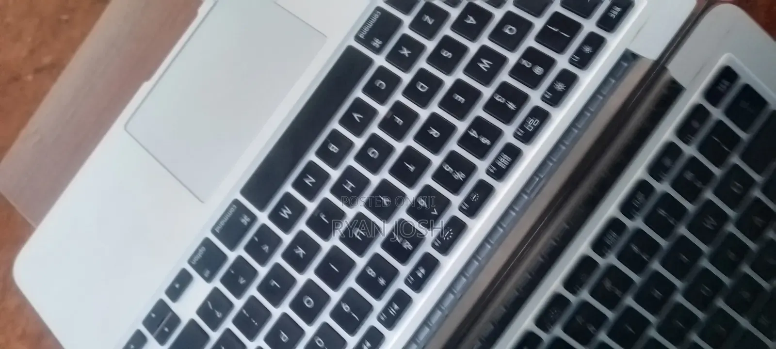 New Laptop Apple MacBook Pro 8GB SSD 256GB