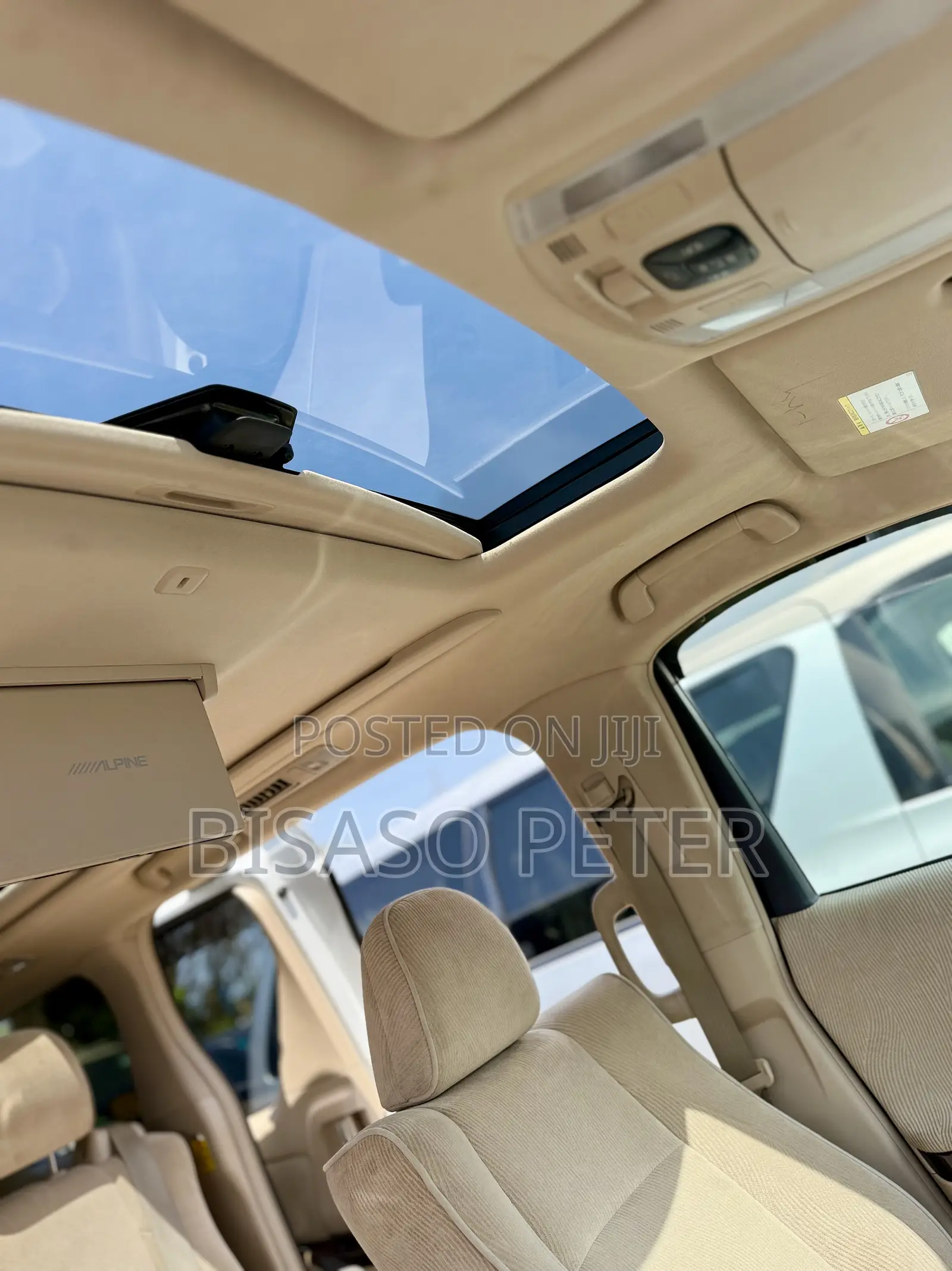 Toyota Alphard 2.4 Petrol AWD 2013 White