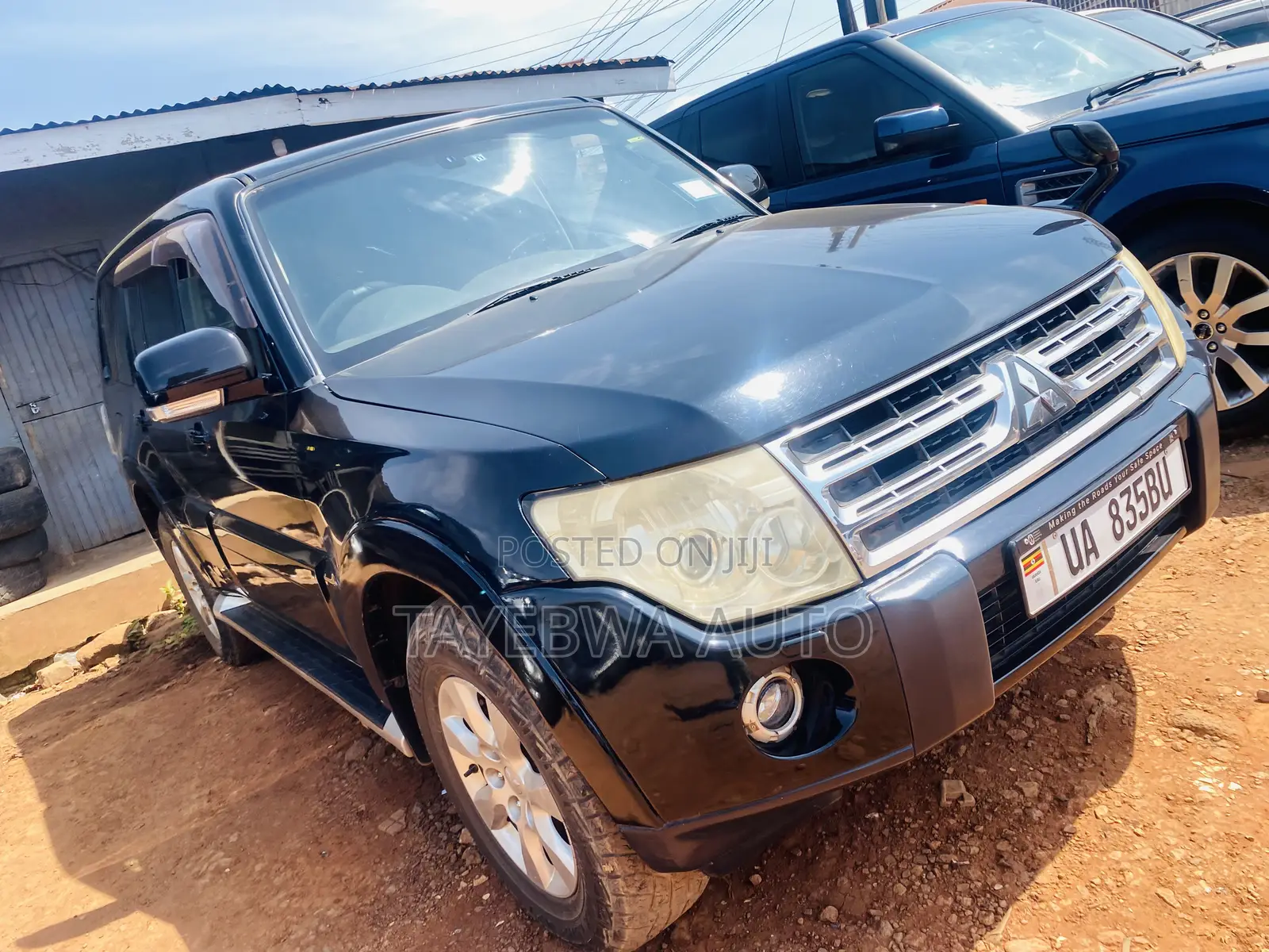 Mitsubishi Pajero 3.2 Di-Dc GLS 2010 Black