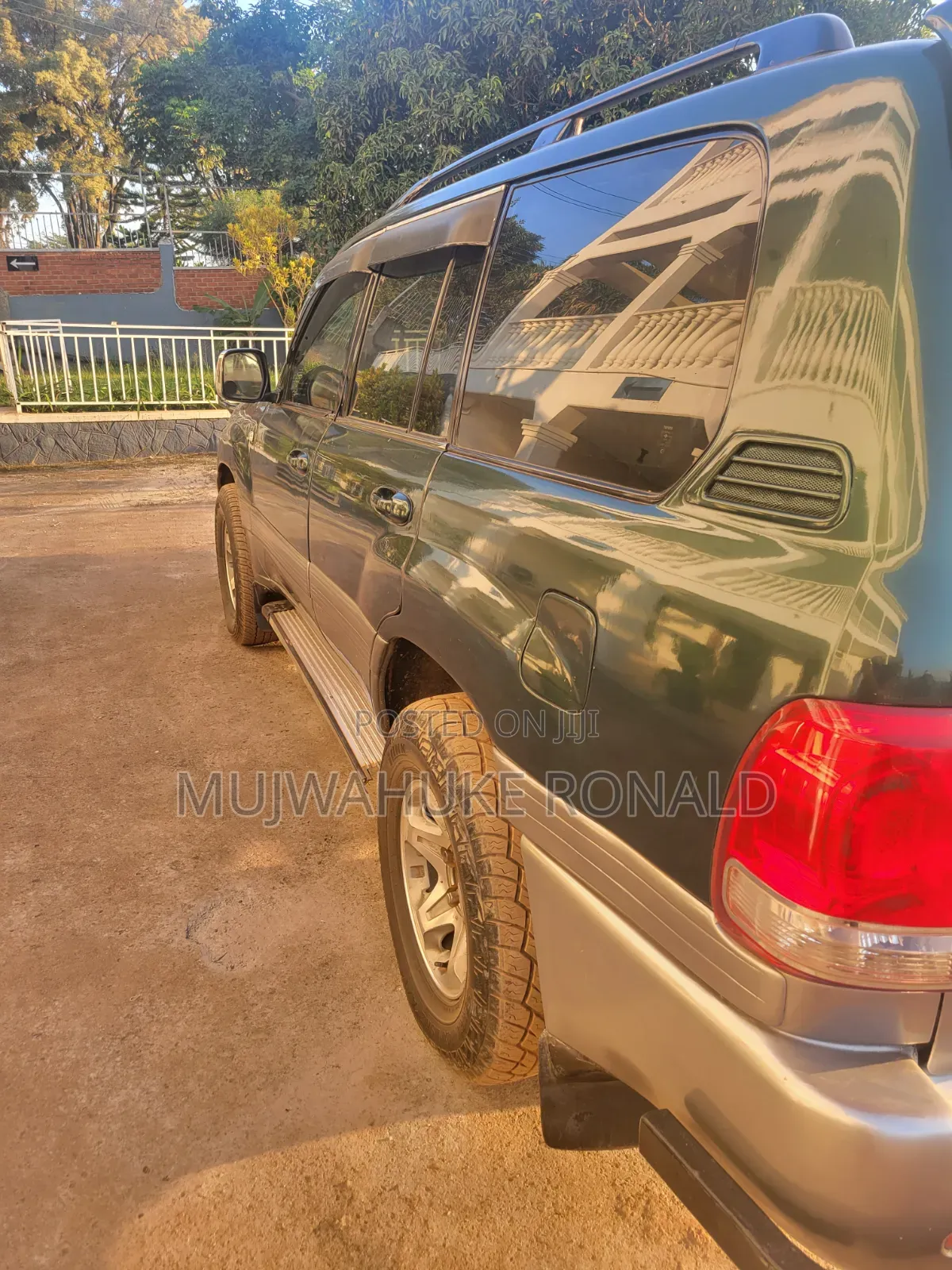Toyota Land Cruiser 2004 Green