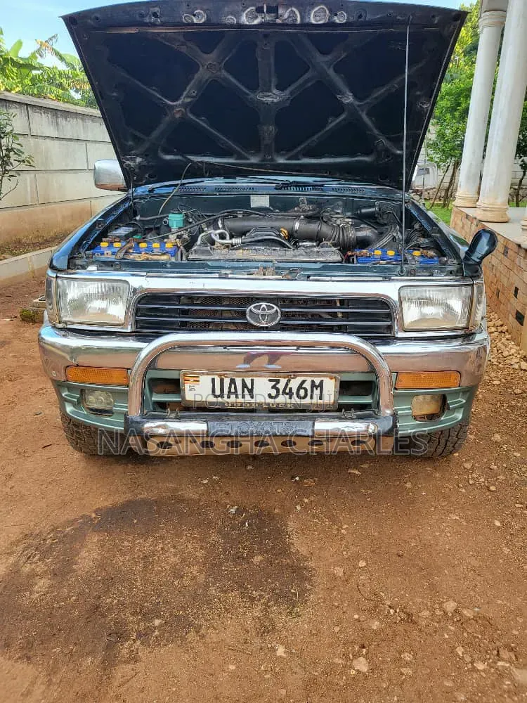 Toyota Hilux Surf 1993