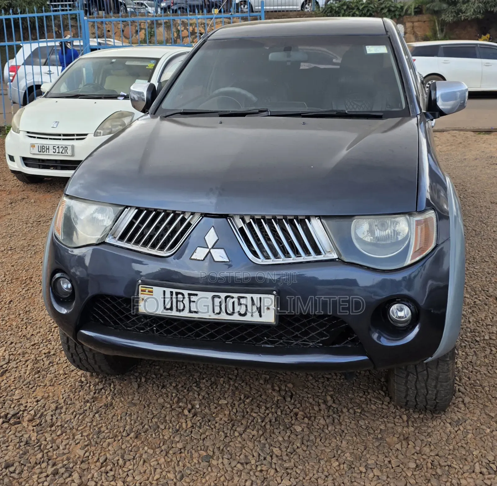 Mitsubishi L200 Double Cab 2.5 136hp 4WD 2007 Gray