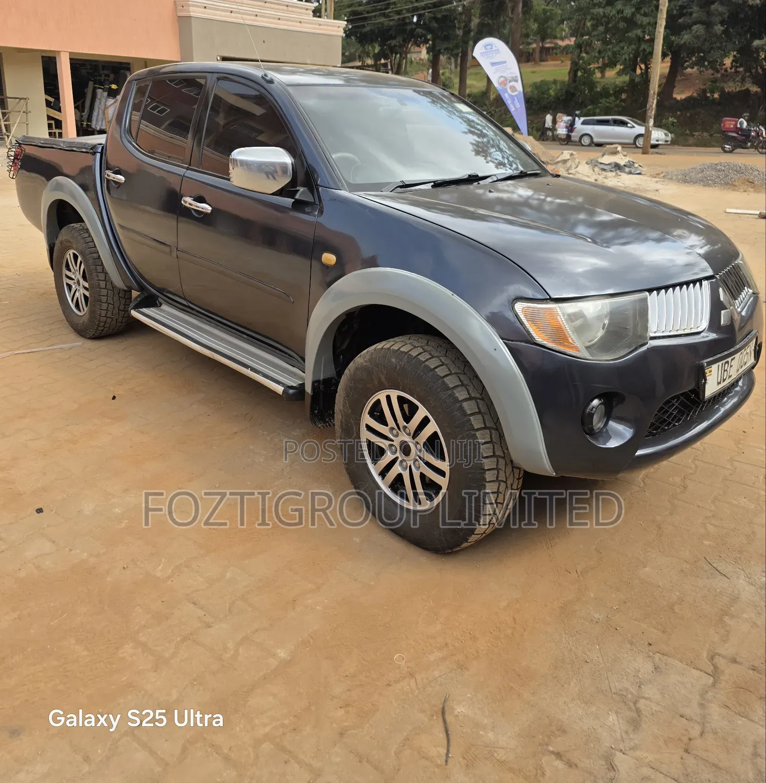 Mitsubishi L200 Double Cab 2.5 136hp 4WD 2007 Gray