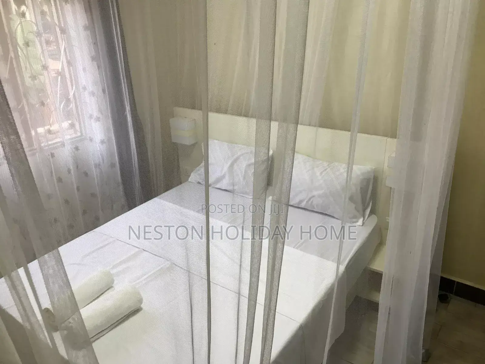 Neston Holiday Home