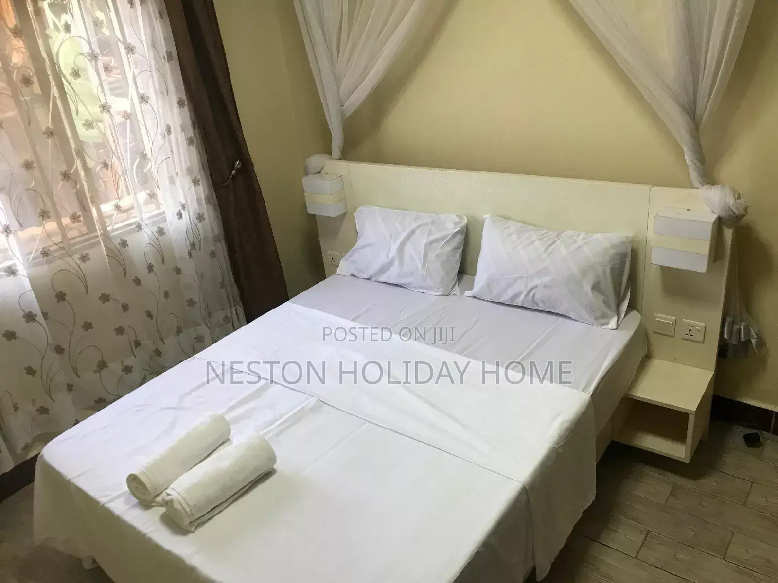 Neston Holiday Home