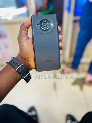 Sharp Aquos R8s pro 256 GB Black