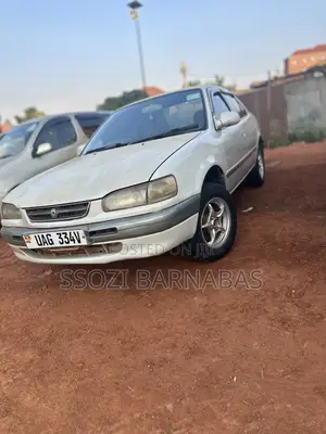 Toyota Corolla 1996 White