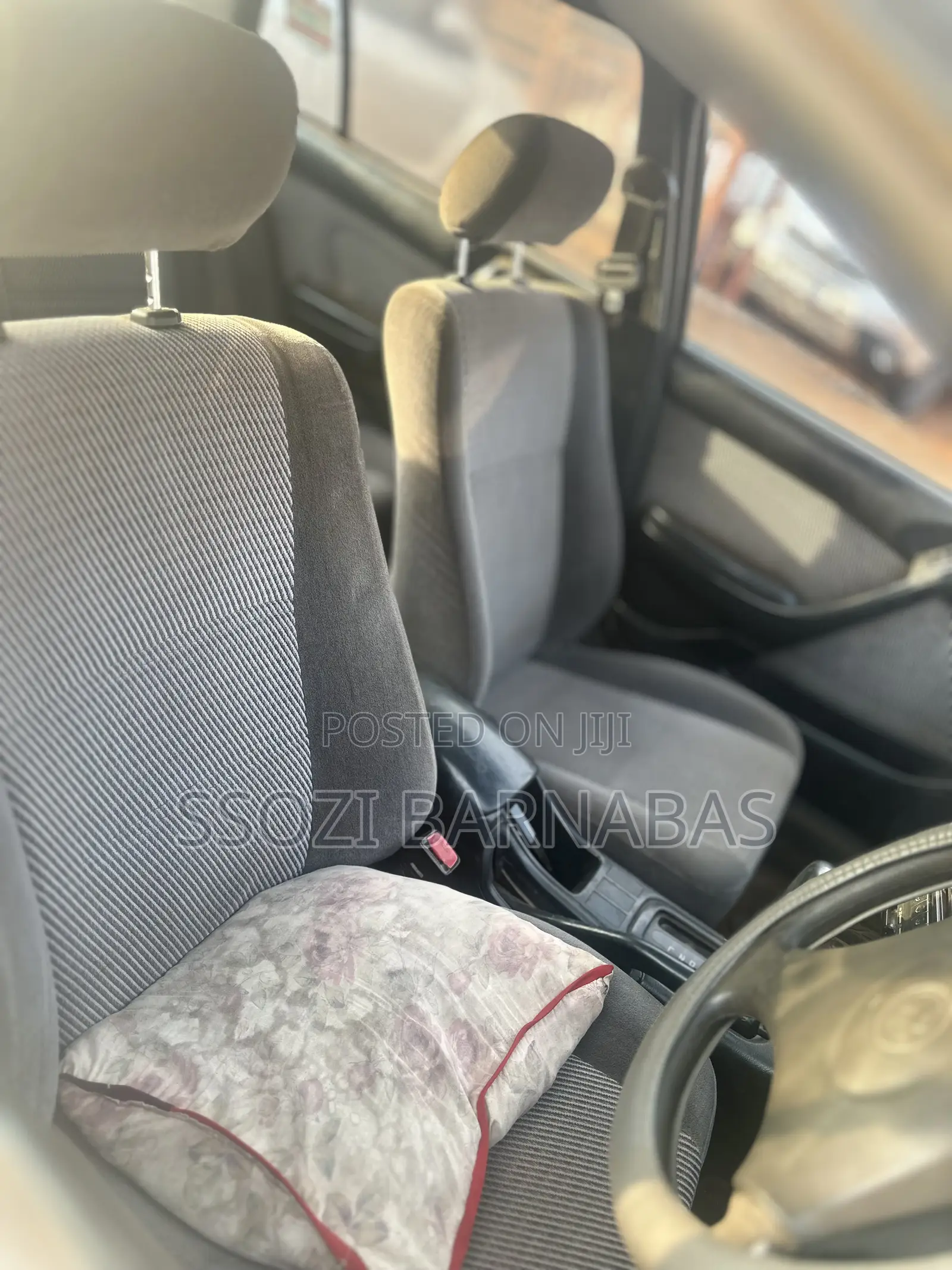 Toyota Corolla 1996 White