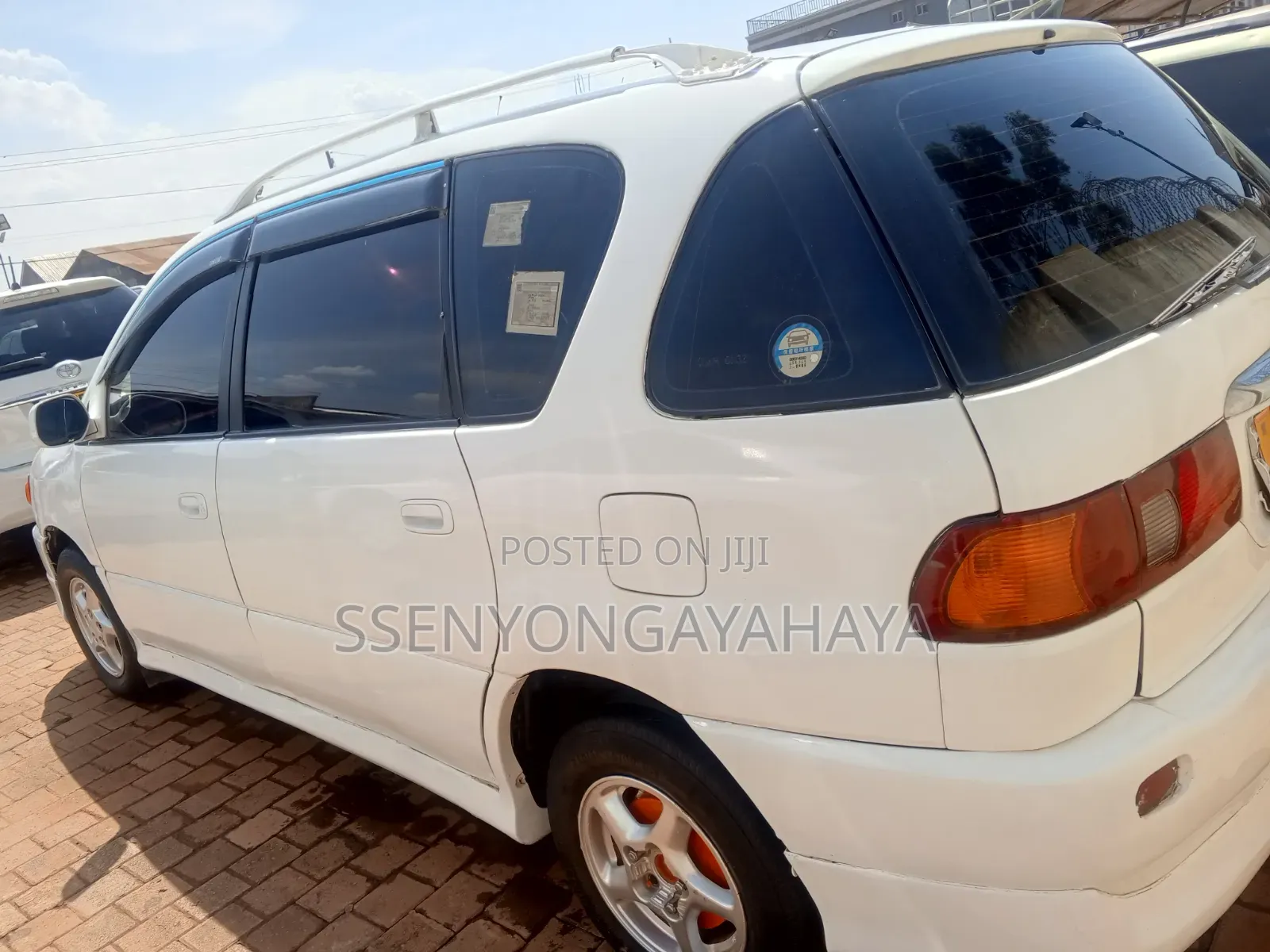 Toyota Ipsum 1998 Silver