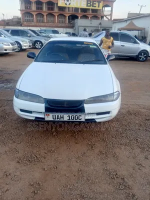 Toyota Corolla 1998 White