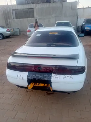 Toyota Corolla 1998 White