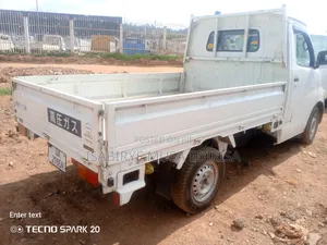 Toyota Haice 2012 Mode
