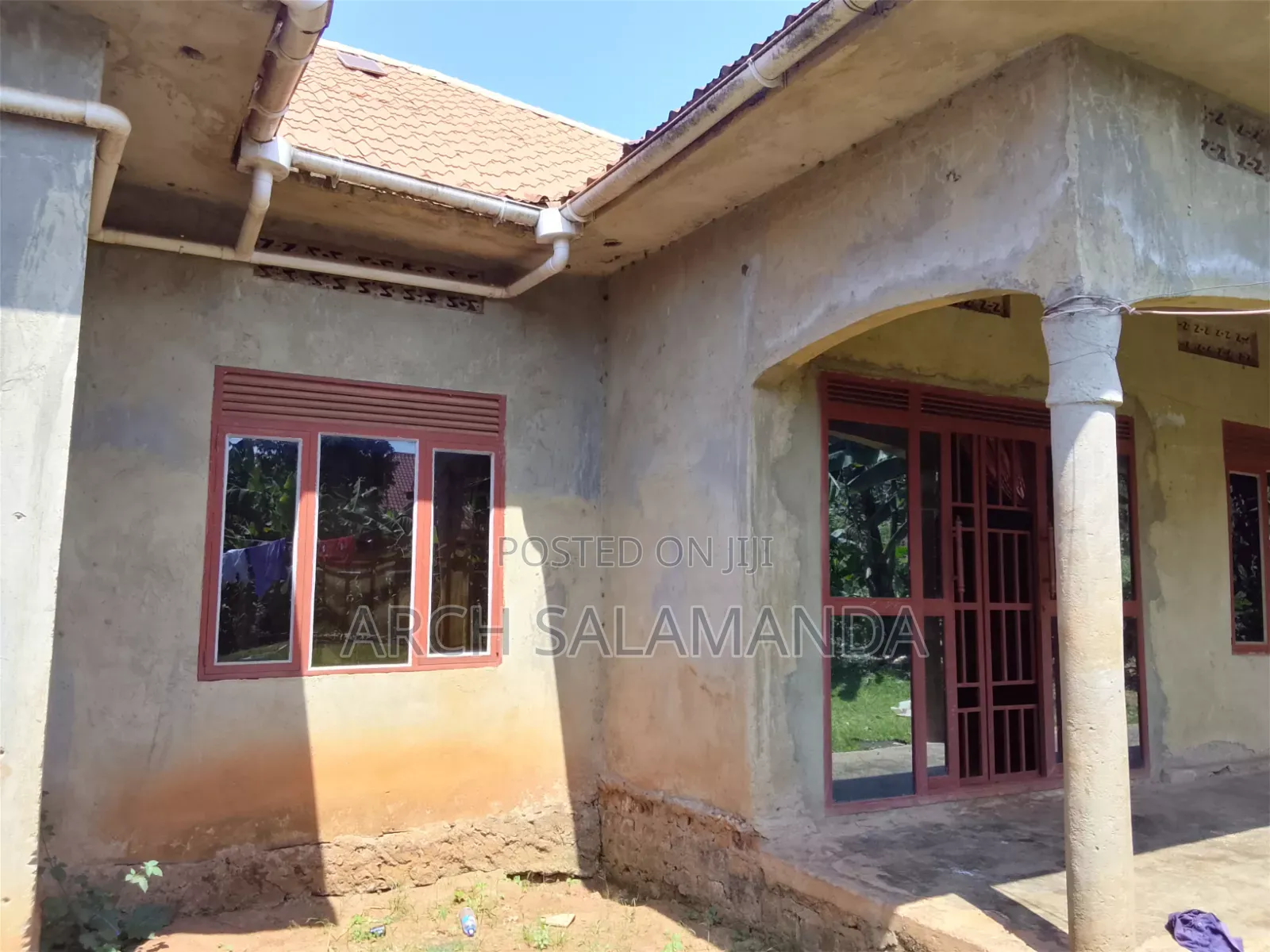 5bdrm House in Nakisunga for sale