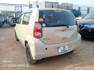 Toyota Passo 2013 Gold