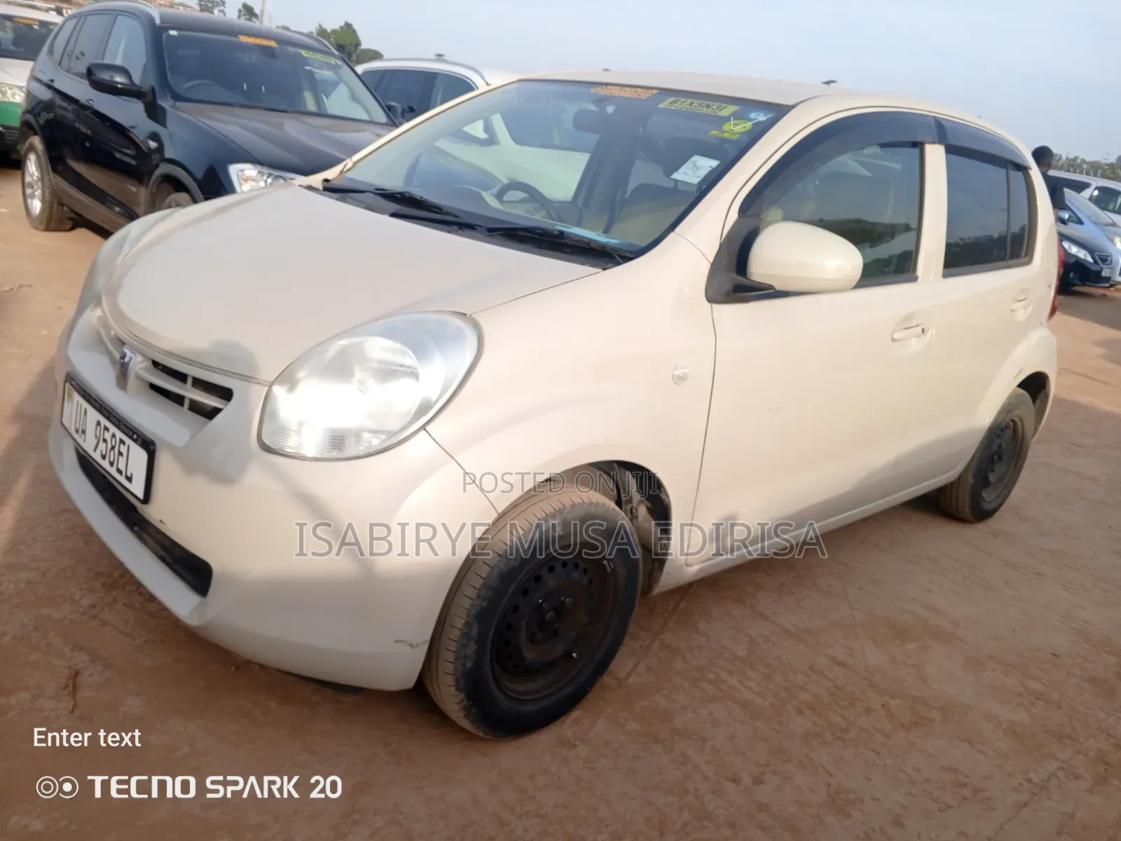 Toyota Passo 2013 Gold