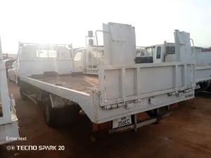 Isuzu Single Light Lowbed 