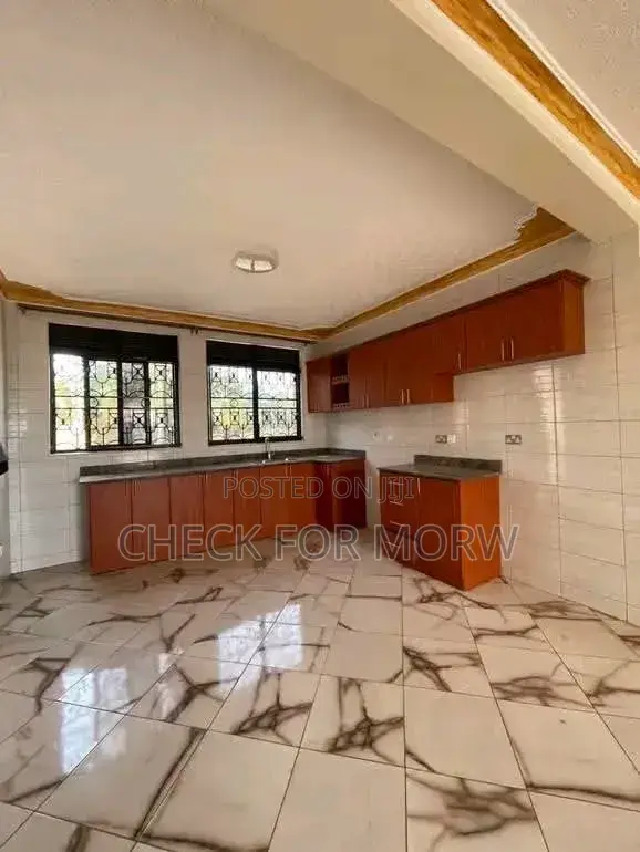 3bdrm Apartment in Najjeera, Central Division for rent
