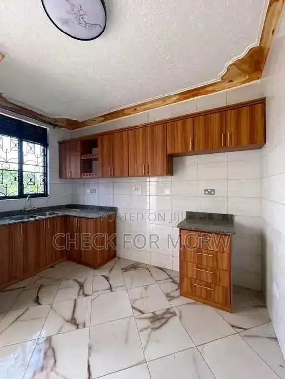 3bdrm Apartment in Najjeera, Central Division for rent