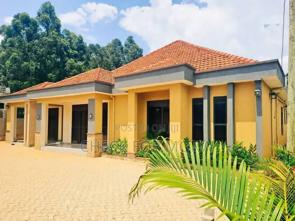 5bdrm House in Kira, Central Division for sale