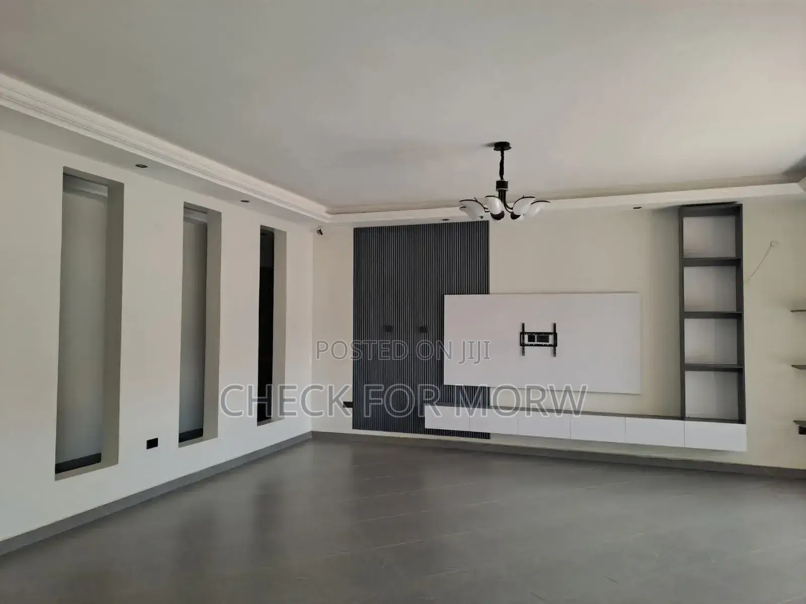5bdrm House in Kira, Central Division for sale