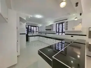 6bdrm Duplex in Kira, Central Division for sale