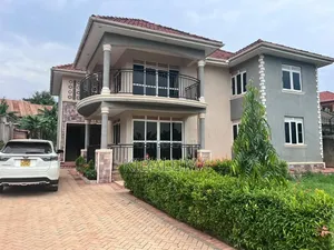 6bdrm Duplex in Kira, Central Division for sale