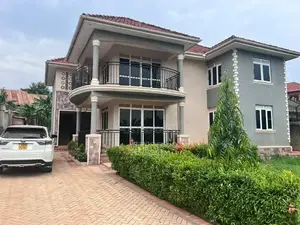 6bdrm Duplex in Kira, Central Division for sale
