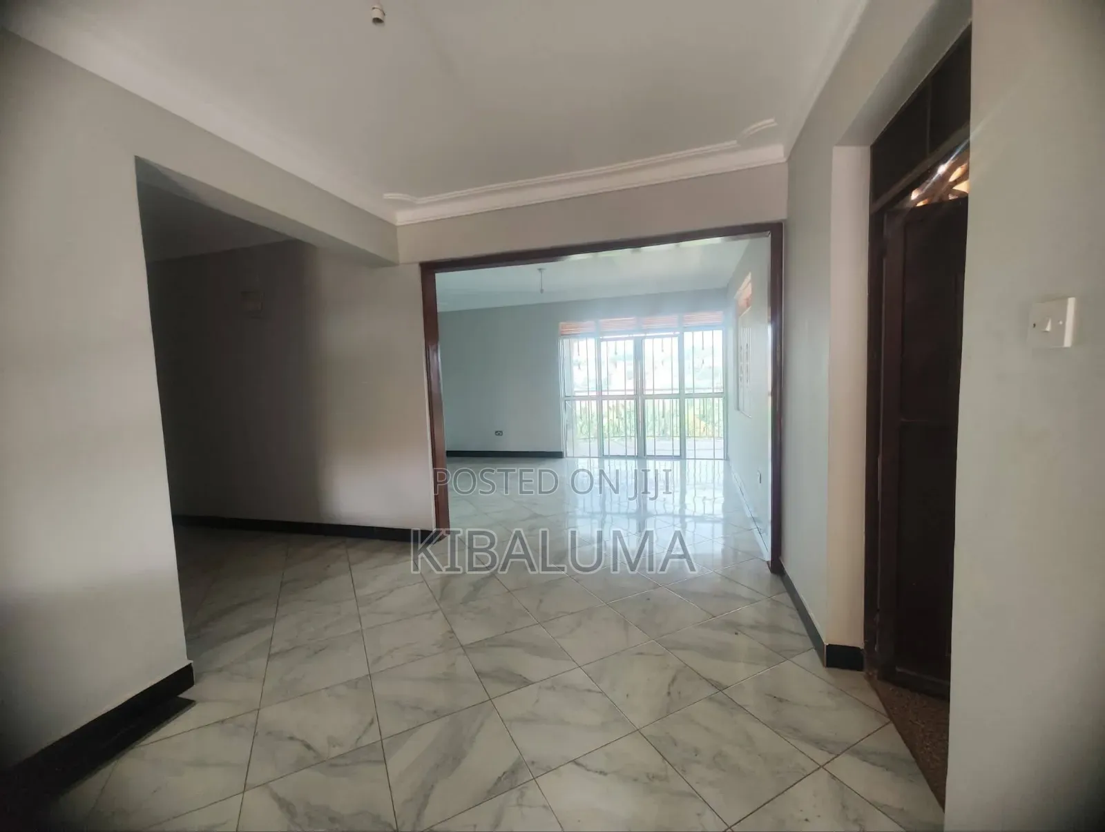 6bdrm Duplex in Kira, Central Division for sale