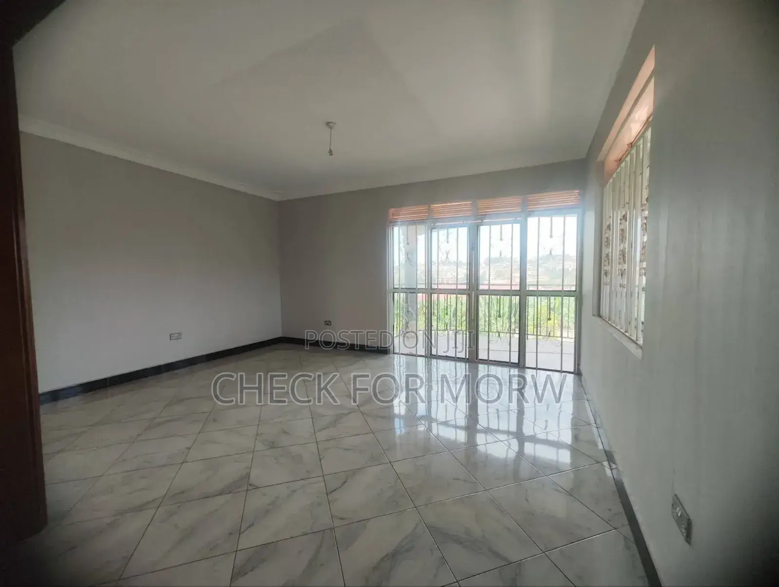 6bdrm Duplex in Kira, Central Division for sale