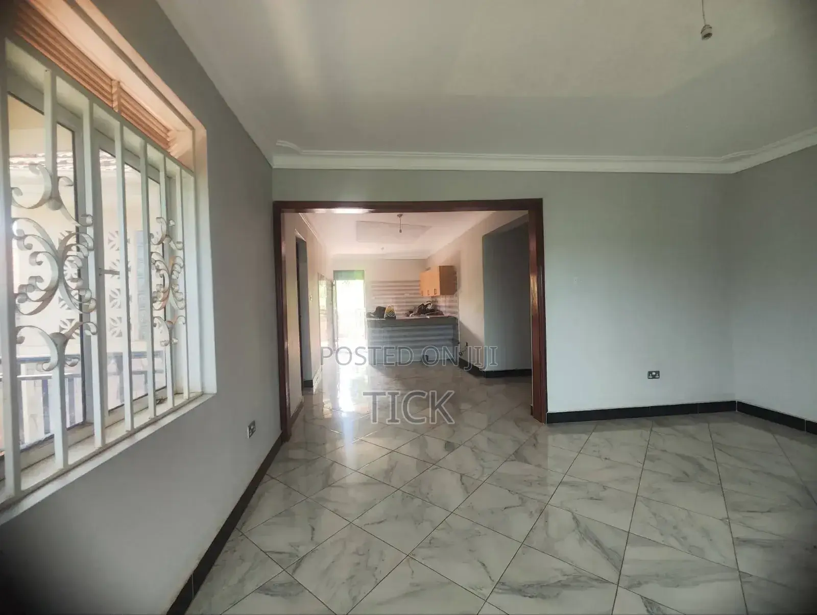 6bdrm Duplex in Kira, Central Division for sale