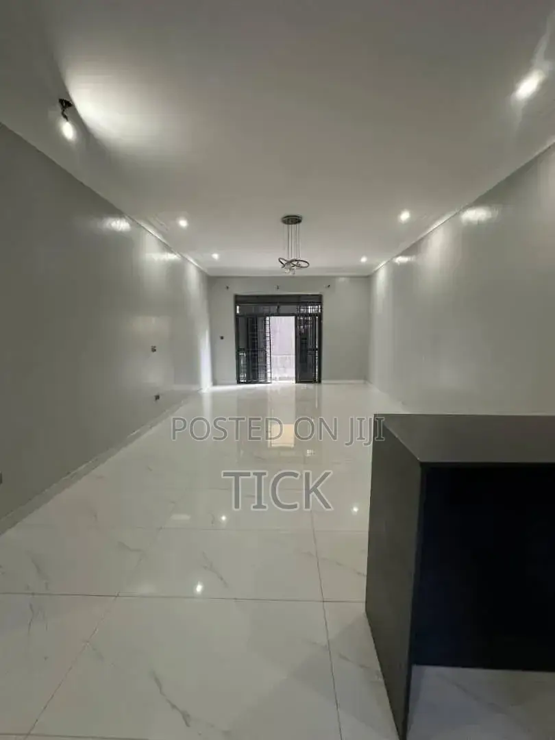 3bdrm Apartment in Kira, Central Division for rent