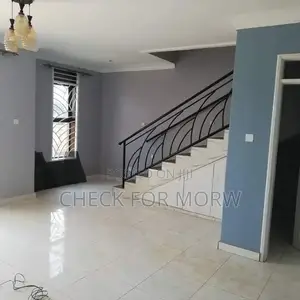 3bdrm Apartment in Mutundwe, Central Division for rent