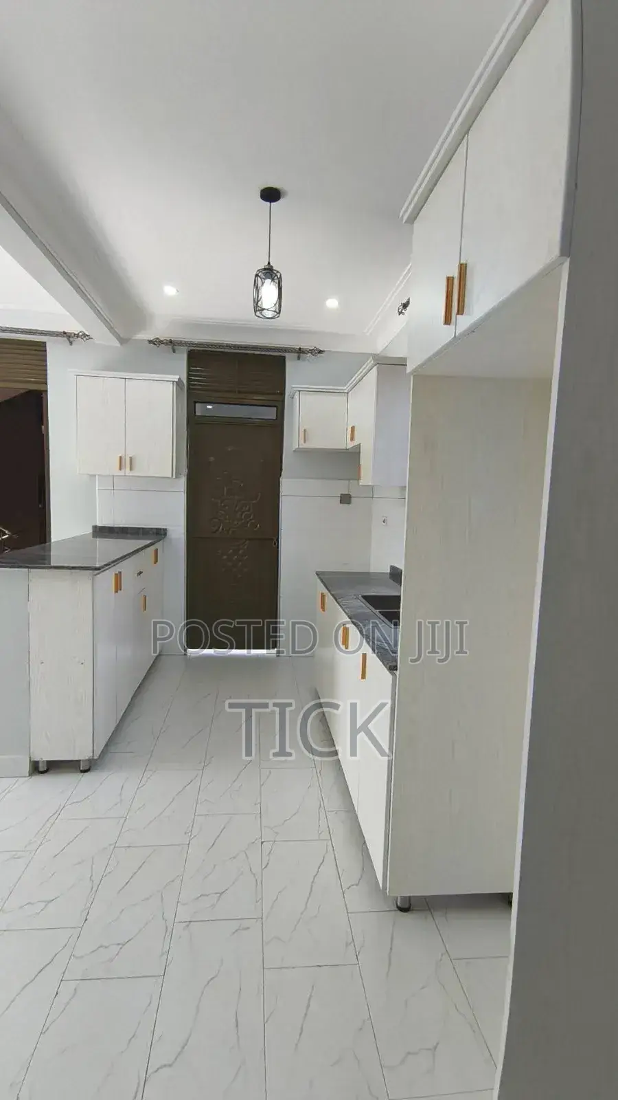 2bdrm Apartment in Mutundwe, Central Division for rent