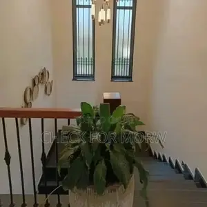 5bdrm Duplex in Kira, Central Division for rent