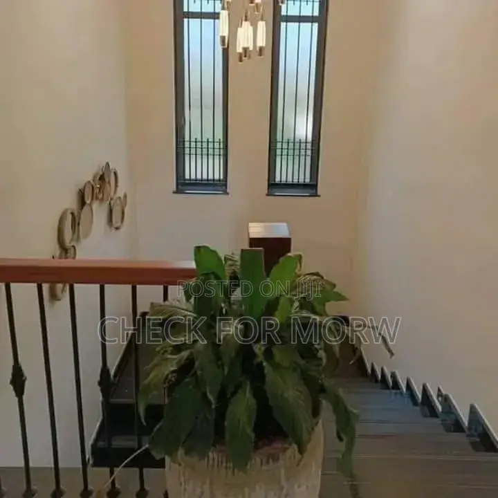 5bdrm Duplex in Kira, Central Division for rent