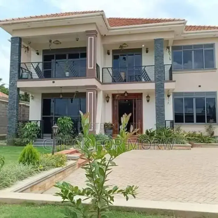 5bdrm Duplex in Kira, Central Division for rent