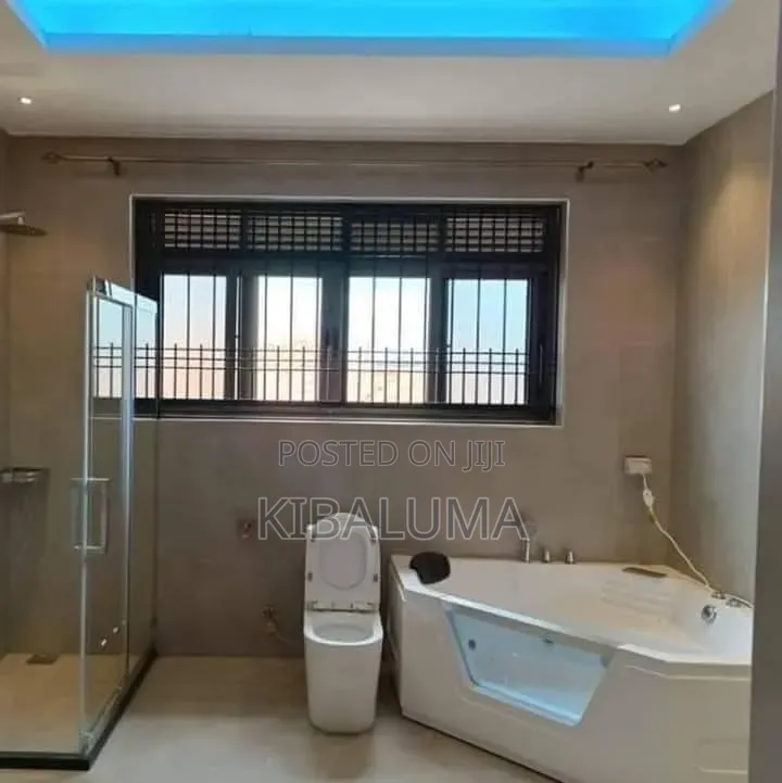 5bdrm Duplex in Kira, Central Division for rent