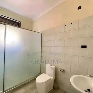3bdrm Apartment in Mutundwe, Central Division for rent