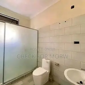 3bdrm Apartment in Mutundwe, Central Division for rent