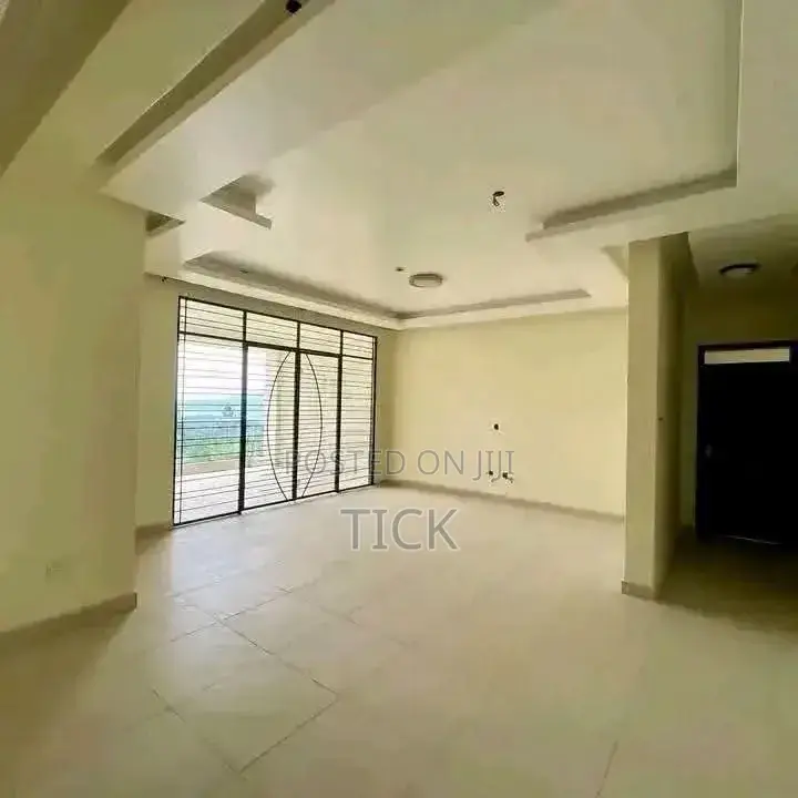 3bdrm Apartment in Mutundwe, Central Division for rent