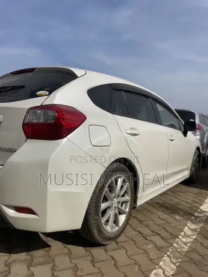 Subaru Impreza 2.0i Limited Hatchback 2012 White